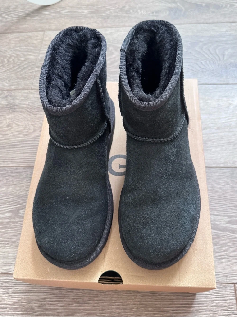 UGG classic mini 2 black size 7